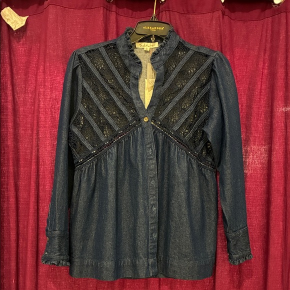 Solitaire Tops - Solitaire Denim and Black Lace Blouse